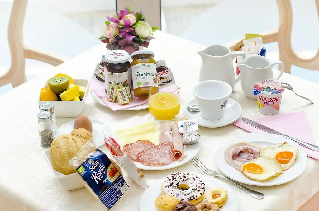 Hotel Royal Plaza Rimini 4*,  Italy